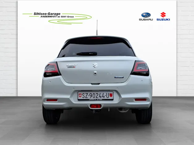 Suzuki Swift 1.2 Sakura Top Hybrid 4x4