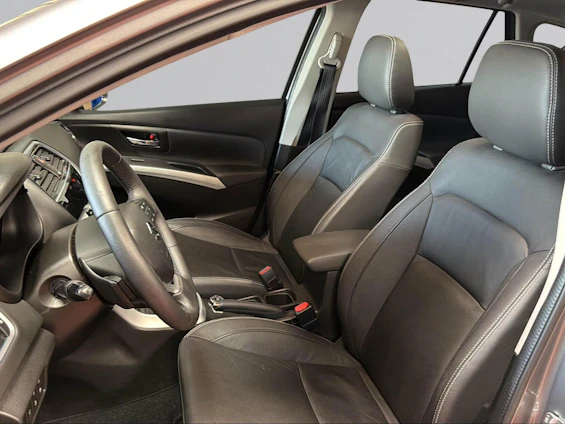 Fahrzeugbild 9 Fahrzeugbild 9