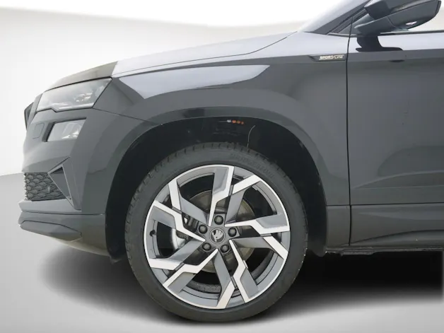 SKODA Karoq 1.5 TSI SportLine DSG