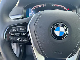 BMW 530d xDrive 48V Touring 📍