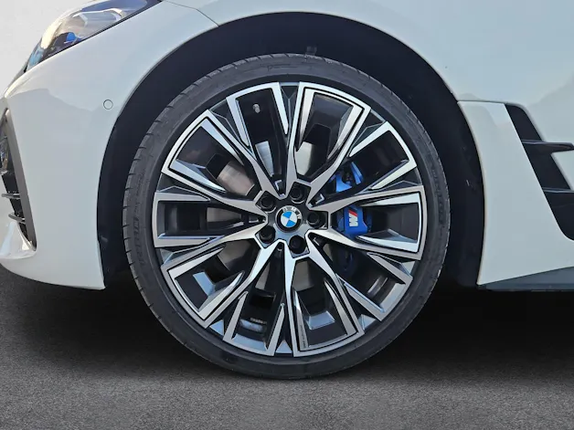 BMW M440i xDrive 48V Gran Coupé (CH) AHK