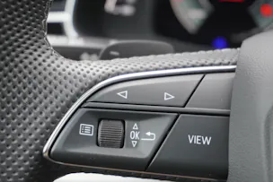Audi Q8 55 TFSI Black Edition quattro tiptronic S-LINE!!!