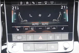 Audi Q8 55 TFSI Black Edition quattro tiptronic S-LINE!!!