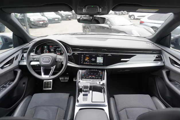 Audi Q8 55 TFSI Black Edition quattro tiptronic S-LINE!!!