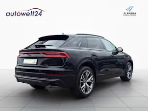 Audi Q8 55 TFSI Black Edition quattro tiptronic S-LINE!!!