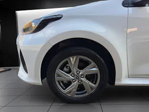 Mazda 2 Hybrid Exclusive-line