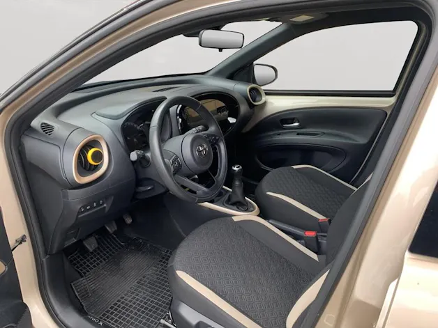 Toyota Aygo X 1.0 VVT-i Trend
