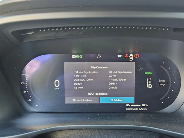 Volvo C40 Recharge Twin