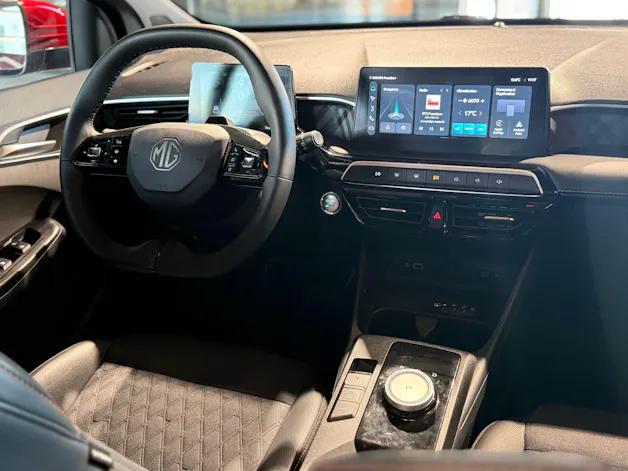 MG 3 1.5 Hybrid Luxury Aut.