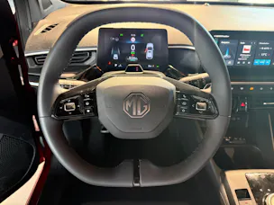 MG 3 1.5 Hybrid Luxury Aut.