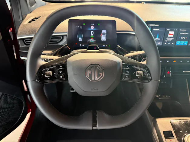MG 3 1.5 Hybrid Luxury Aut.