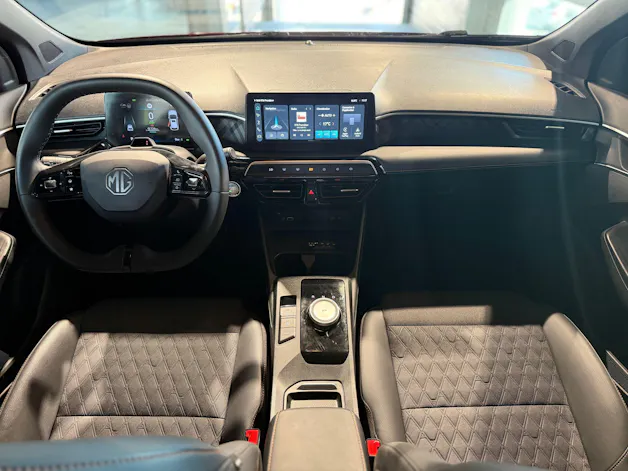 MG 3 1.5 Hybrid Luxury Aut.