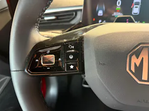MG 3 1.5 Hybrid Luxury Aut.