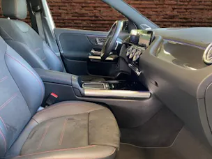 Mercedes-Benz GLA 250 4Matic 8G-DCT