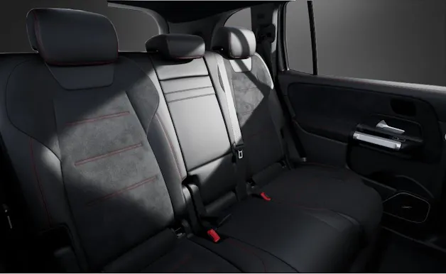 Mercedes-Benz EQB 350 66,5 kWh 4Matic Swiss Star
