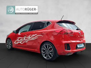 Kia Cee'd 1.6 GDi Turbo GT