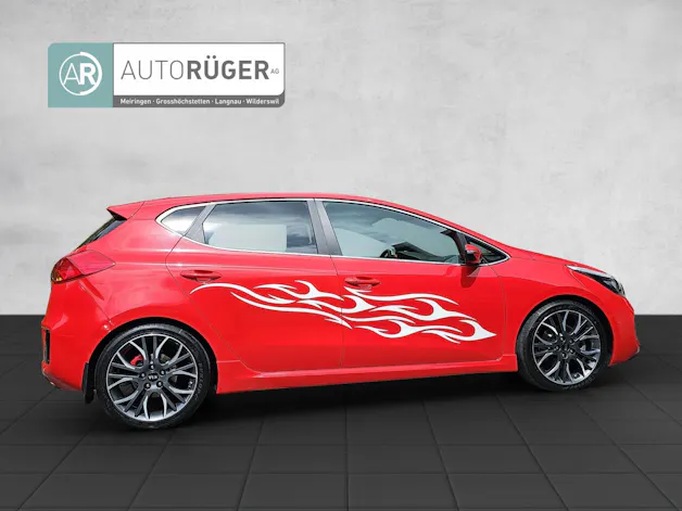 Kia Cee'd 1.6 GDi Turbo GT