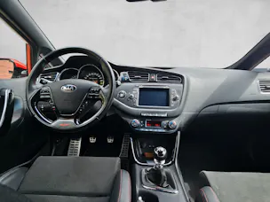 Kia Cee'd 1.6 GDi Turbo GT
