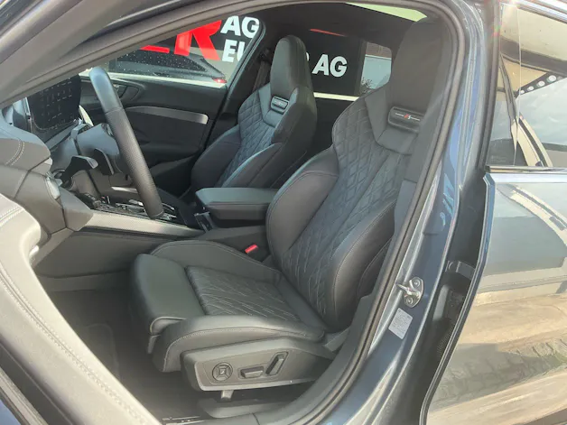 Audi S5 Avant TFSI QUATTRO 368 PS *** PANORAMAGLASDACH & ANHÄNGEKUPPLUNG ***