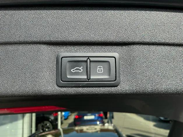 Audi S5 Avant TFSI QUATTRO 368 PS *** PANORAMAGLASDACH & ANHÄNGEKUPPLUNG ***