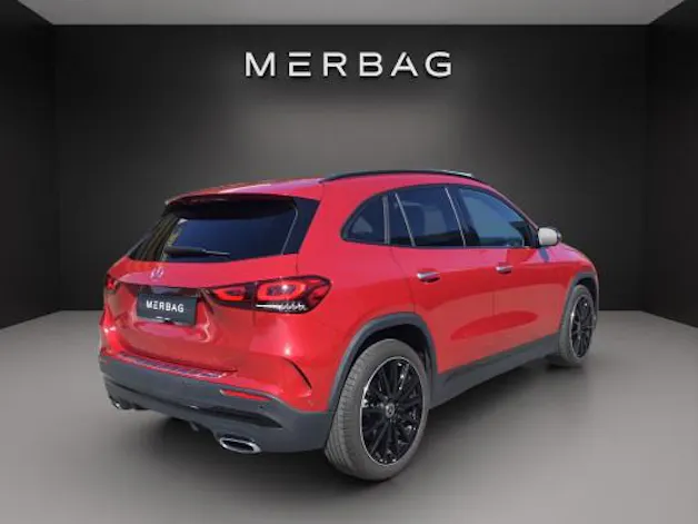 Mercedes-Benz GLA 250 AMG Line 4Matic