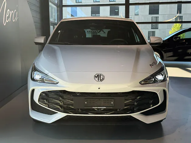 MG 3 1.5 Hybrid Luxury Aut.