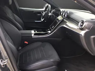 Mercedes-Benz C 200 T AMG Line