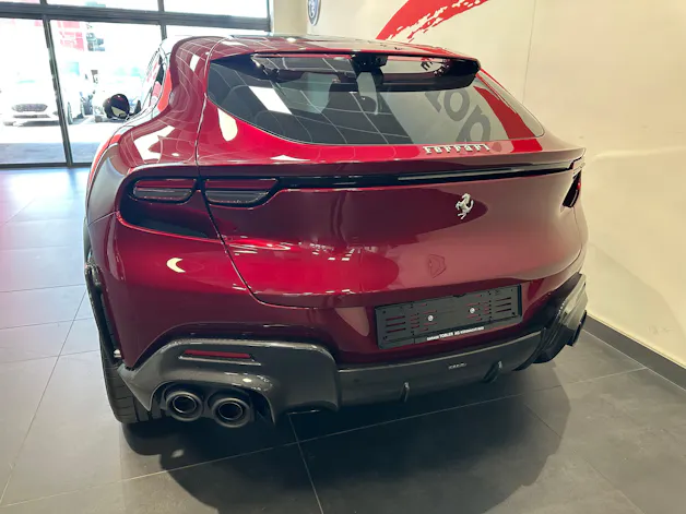 Ferrari Purosangue 6.5 V12 ATELIER