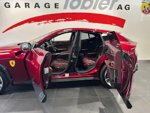 Ferrari Purosangue 6.5 V12 ATELIER