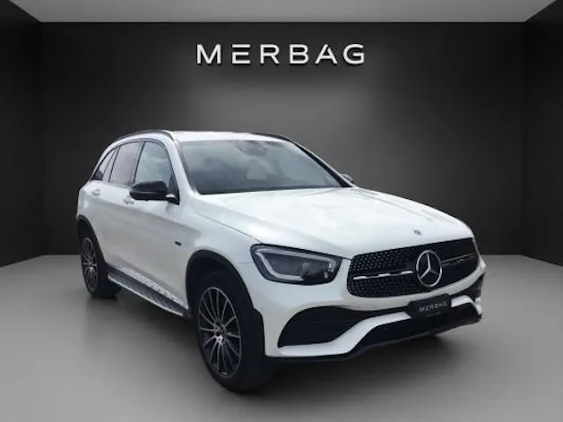 Mercedes-Benz GLC 300 de AMG Line 4M A
