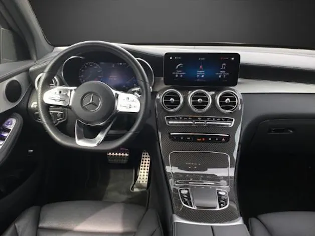 Mercedes-Benz GLC 300 de AMG Line 4M A