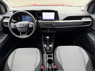 Ford Tourneo Courier 1.0 EcoBoost Titanium Automat