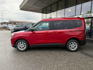 Ford Tourneo Courier 1.0 EcoBoost Titanium Automat