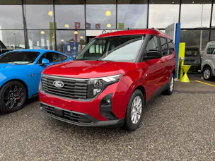 Ford Tourneo Courier 1.0 EcoBoost Titanium Automat