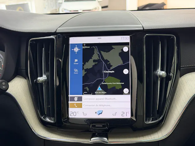 Volvo XC60 B5 Benzin Mild Hybrid AWD Inscription Geartronic