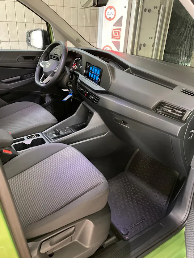 VW Caddy 2.0 TDI Liberty DSG