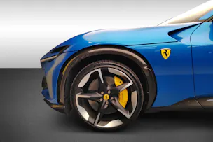 Ferrari Purosangue 6.5 V12
