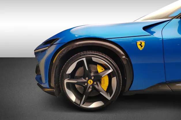 Ferrari Purosangue 6.5 V12