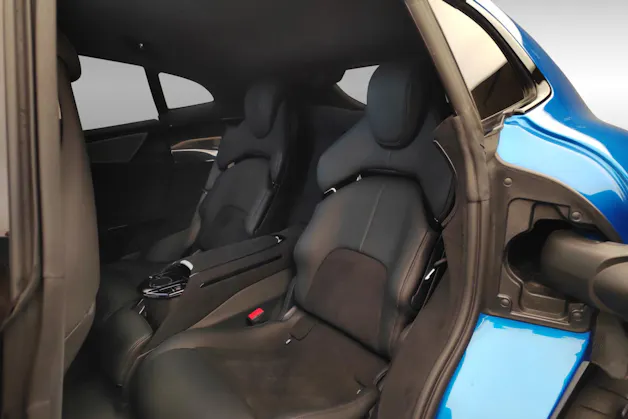 Ferrari Purosangue 6.5 V12