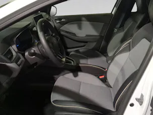 Renault Clio 1.6 E-Tech Techno