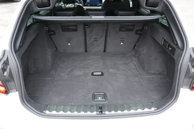 BMW 320d xDrive 48V Touring Steptronic M Sport