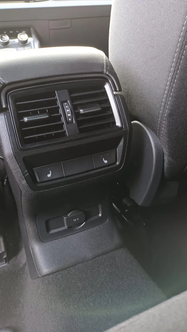 Škoda Karoq 2.0 TSI SportLine 4x4 DSG