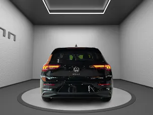 VW Golf 1.5 TSI Basis