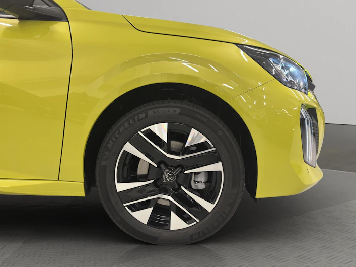 immagine del veicolo PEUGEOT 208