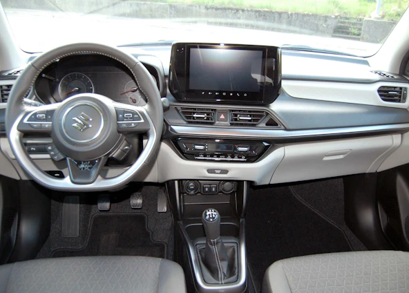 Fahrzeugbild 8 Fahrzeugbild 8