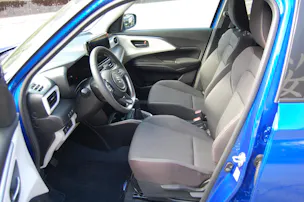 Suzuki Swift 1.2 Sakura Top Hybrid 4x4