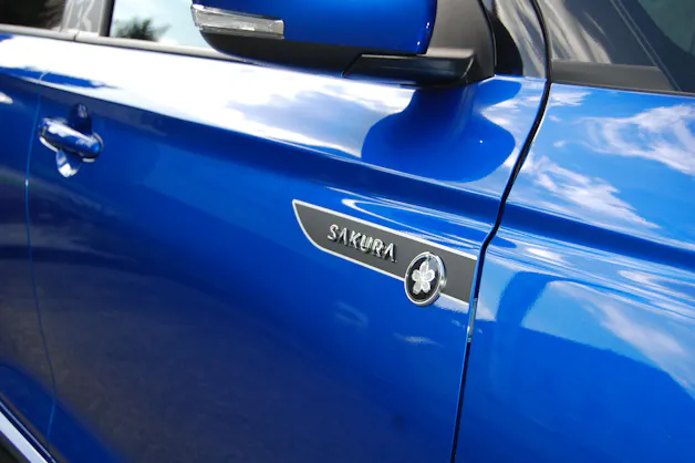Suzuki Swift 1.2 Sakura Top Hybrid 4x4