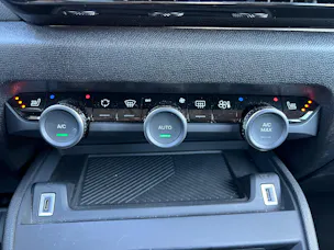 Citroën C4 X 1.2 PureTech Swiss Edition
