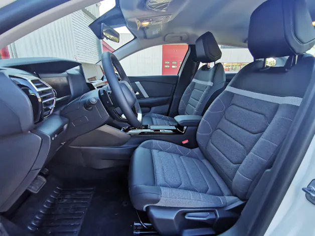 Citroën C4 X 1.2 PureTech Swiss Edition