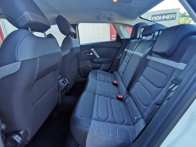 Citroën C4 X 1.2 PureTech Swiss Edition